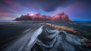 Vestrahorn mountain, Stokksnes, Beach, Mountain Peak, Iceland, Twilight, Aesthetic, Black sand beach, 4K wallpaper