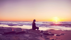 Relaxing, Sunset, Ocean, Sea, Girls, Model, 4K wallpaper