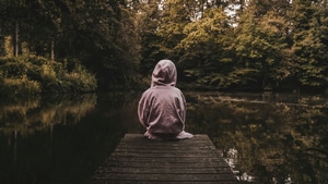 Child, Pier, Alone, Hoodie, Photography, 4K wallpaper