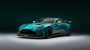 2024, Track cars, 4K wallpaper