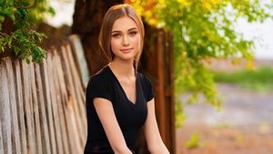 Girls, Blonde, Model, Bench, 4K wallpaper