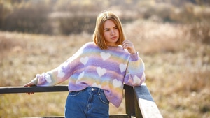 Girls, Sweater, Model, 4K wallpaper