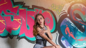 Girls, Model, Graffiti, 4K wallpaper
