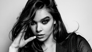 Hailee Steinfeld, Celebrities, Girls, Music, Monochrome, Black And White, 4K wallpaper