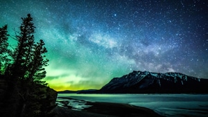 Aurora, Northern Lights, Milky Way, Lake, Nature, 4K wallpaper