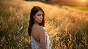 Girls, Model, Field, 4K wallpaper