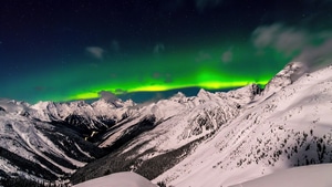 Aurora, Snow, Northern Lights, Nature, 4K wallpaper