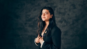 Iman Vellani, Actress, Dark background, 4K wallpaper