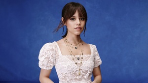 Jenna Ortega, Portrait, Blue background, 4K wallpaper