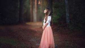 Little Girl, Birds, Cute, Photography, 4K wallpaper
