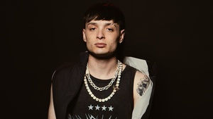 Peso Pluma, Rapper, Mexican singer, Dark background, 4K wallpaper