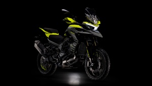 Benelli TRK 800, Adventure motorcycles, Tourer, AMOLED, Black background, 4K wallpaper