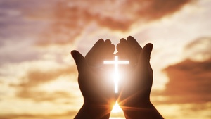 Christian cross, Sunlight, Jesus Cross, Faith, 4K wallpaper