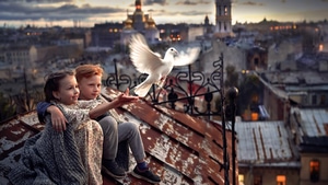 Children, Pigeon, Photography, Little Boy, Little Girl, Cute, 4K wallpaper