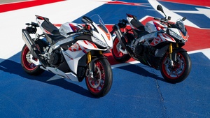 Aprilia RSV4 Factory, Aprilia Tuono V4 Factory, Limited edition, Superbikes, Sports bikes, Italian, 2023, 4K wallpaper
