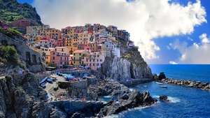 Manarola, Cinque Terre, Italy, Daytime, 4K wallpaper