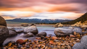 Lake Tahoe, Sierra Nevada mountains, Rocks, Landscape, 4K wallpaper