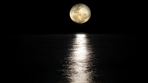 Moon, Reflection, Sea, Nature, 4K wallpaper