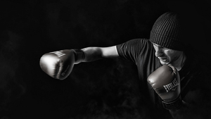 Boxing, Monochrome, Boxer, Gloves, Dark background, 4K wallpaper