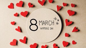 March 8th, Womens Day, Red hearts, Love hearts, 4K wallpaper