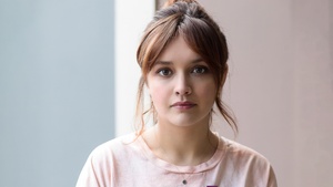 English actress, Olivia Cooke, 4K wallpaper