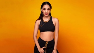 Kiara Advani, Orange background, Black dress, Indian actress, 4K wallpaper