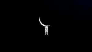 Astronaut, Hanging, Crescent Moon, Night, Black background, AMOLED, 4K wallpaper