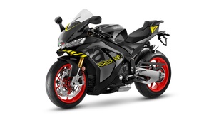 Aprilia RSV4, 2025, Sports bikes, White background, 4K wallpaper