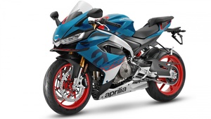 Aprilia RS 660, 2025, White background, Sports bikes, 4K wallpaper