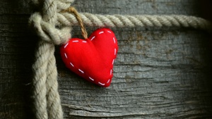 Red heart, Love heart, Heart symbol, Wooden background, Rope, Aesthetic, 4K wallpaper