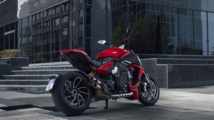 Ducati Diavel V4, Sports bikes, Muscle cruiser, 2023, Sport cruiser, 4K wallpaper