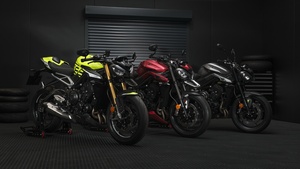 Triumph Street Triple 765 Moto2 Edition, Triumph Street Triple RS, 2022, Dark background, 4K wallpaper