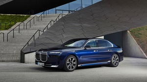 BMW 7 Series, Luxury Sedan, 2022, 4K wallpaper
