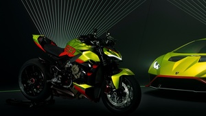 Ducati Streetfighter V4 Lamborghini, Lamborghini Huracán STO, Sports bikes, Black background, 2022, 4K wallpaper