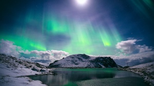 Aurora Borealis, Glacier mountains, Snow covered, Natural Phenomena, Night sky, 4K wallpaper