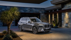 BMW X7 xDrive40i, Luxury SUV, 2022, 4K wallpaper